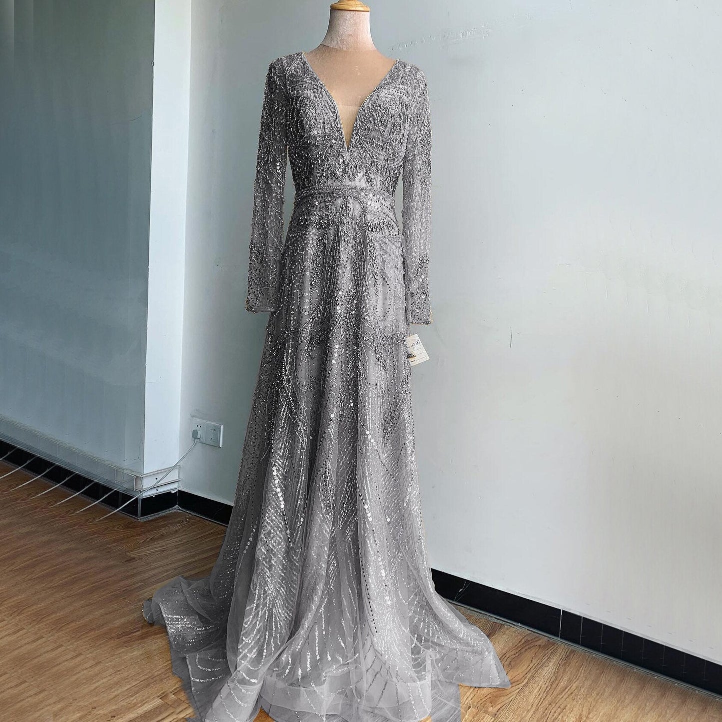 En oferta, sin devolución ni reembolso, vestido de noche sexy de lujo con escote en V y corte en A dorado, 2025, con perlas y cristales, mangas largas, vestido formal LA70287L