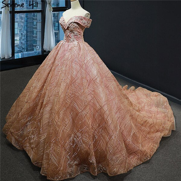 Gold Luxus Off Schulter Sexy Brautkleider 2025 Neueste Design Handgemachte Blumen Perlen Brautkleider HM66844 Nach Maß