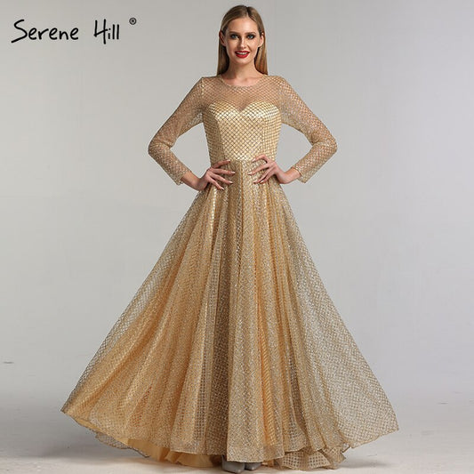 En oferta, sin devolución ni reembolso. Oferta: Vestidos de noche musulmanes dorados de manga larga, corte A, cuello redondo, lujosos y brillantes, foto real LA60942.