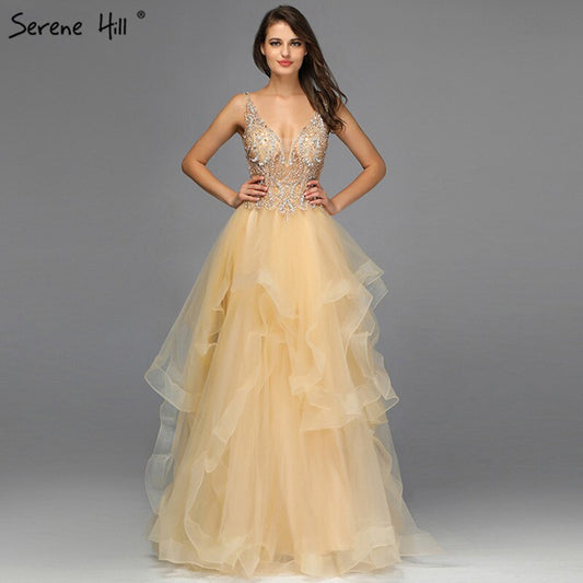 En oferta, sin devolución ni reembolso. Oferta: Vestido de noche dorado con escote en V, cuentas y diamantes. Vestido de noche sexy de corte A sin mangas. Diseño 2025 LA70149.