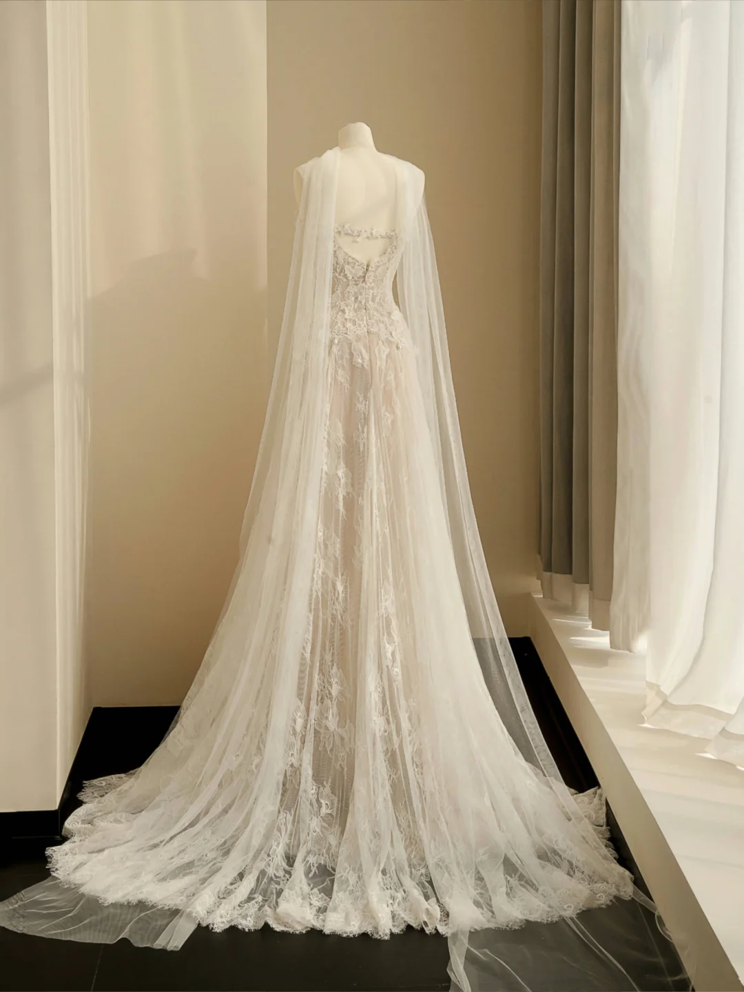 Pretty Strapless Tulle Lace Long A Line Wedding Dress,Formal Prom Evening Dress Y8686