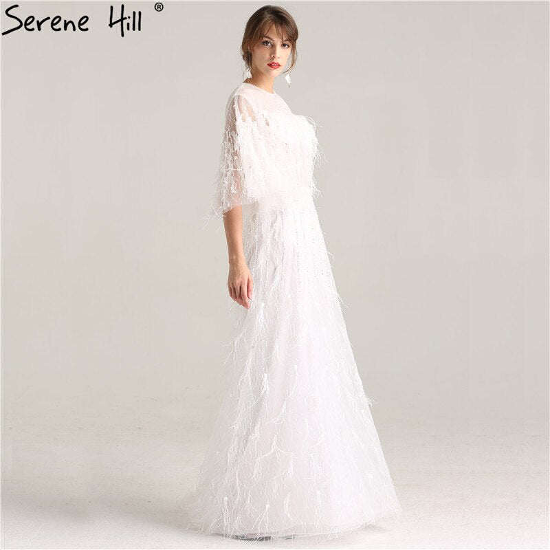 En oferta, sin devolución ni reembolso. Oferta, vestidos de noche de media manga con borlas de plumas de ensueño 2025, vestidos de noche formales sexys de moda con perlas blancas LA6225