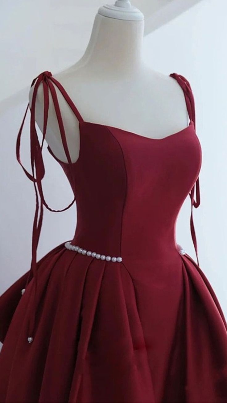 Ärmelloses Abendkleid aus Satin mit A-Linie, Spaghettiträgern, quadratischem Kragen, bodenlang, rückenfrei, formelle Party- und Abschlussballkleider Y4989