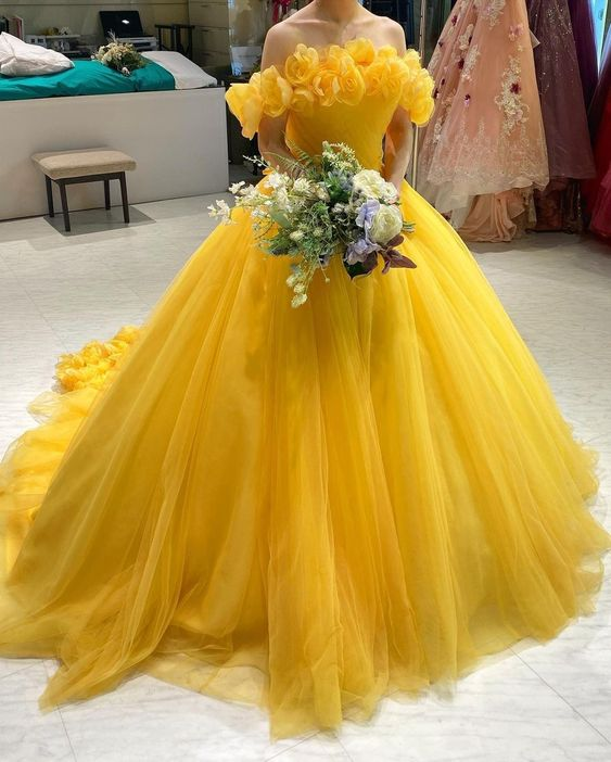 Vestido de fiesta de tul amarillo con hombros descubiertos, vestido de princesa amarillo Y4627