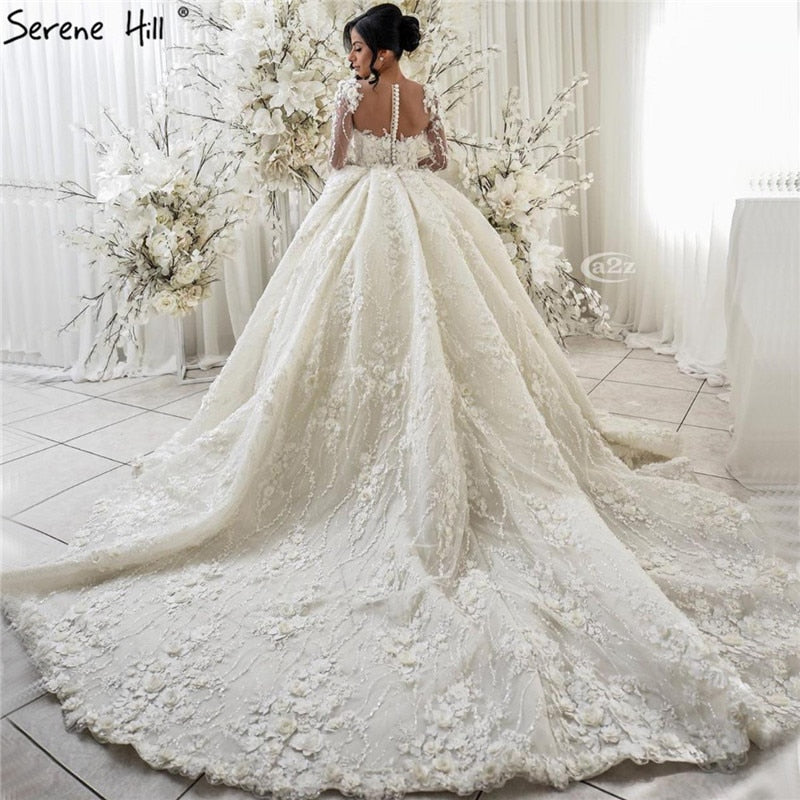 Elfenbein Langen Ärmeln Handgemachte Blumen Hochzeit Kleider 2025 Dubai O-ansatz Vintage Prinzessin Brautkleider HA2263 Nach Maß