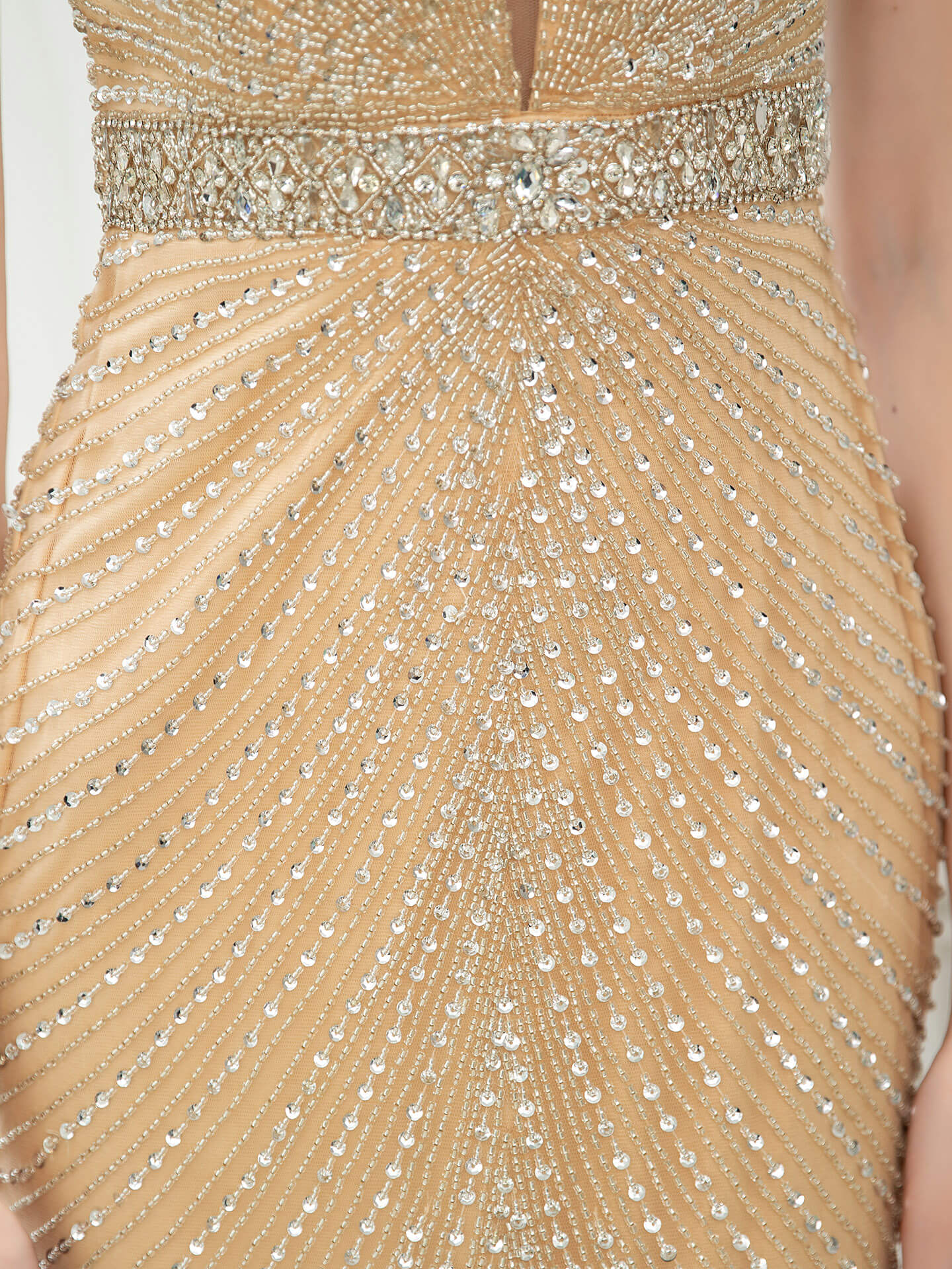 Mermaid / Trumpet V-neck Beaded Luxurious Sexy Formal Evening Dresses Sleeveless Floor Length Prom Dresses