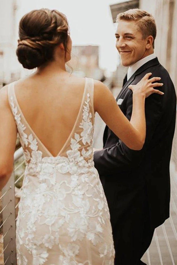 Lace Deep V-neck Bohemian Wedding Dress Mermaid Bridal Gown WD748