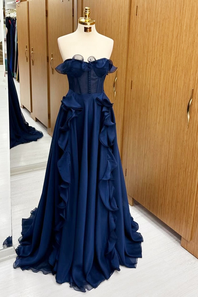 Vestido de fiesta largo con volantes y corsé azul marino de corte A