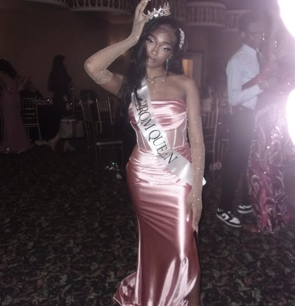 Rosa trägerloses Satin Meerjungfrau Abendkleid Langes Ballkleid Y7721