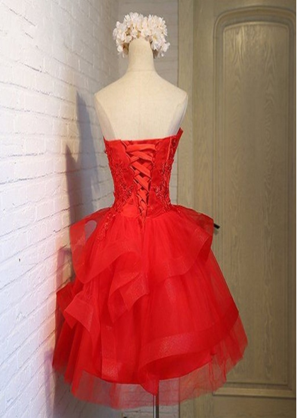 Charmantes A-Linie trägerloses kurzes Homecoming-Kleid aus Spitze Y1107