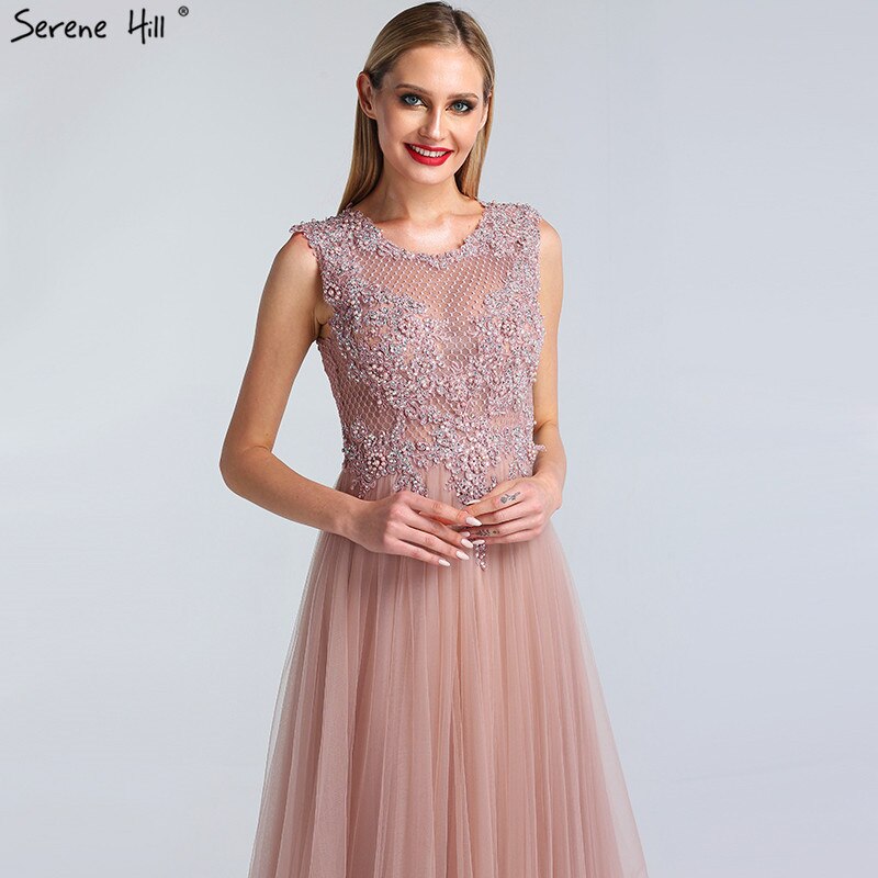 Vestido de noche sexy de tul rosa con escote redondo, perlas y cristales, corte A, sin mangas, 2025 LA60981