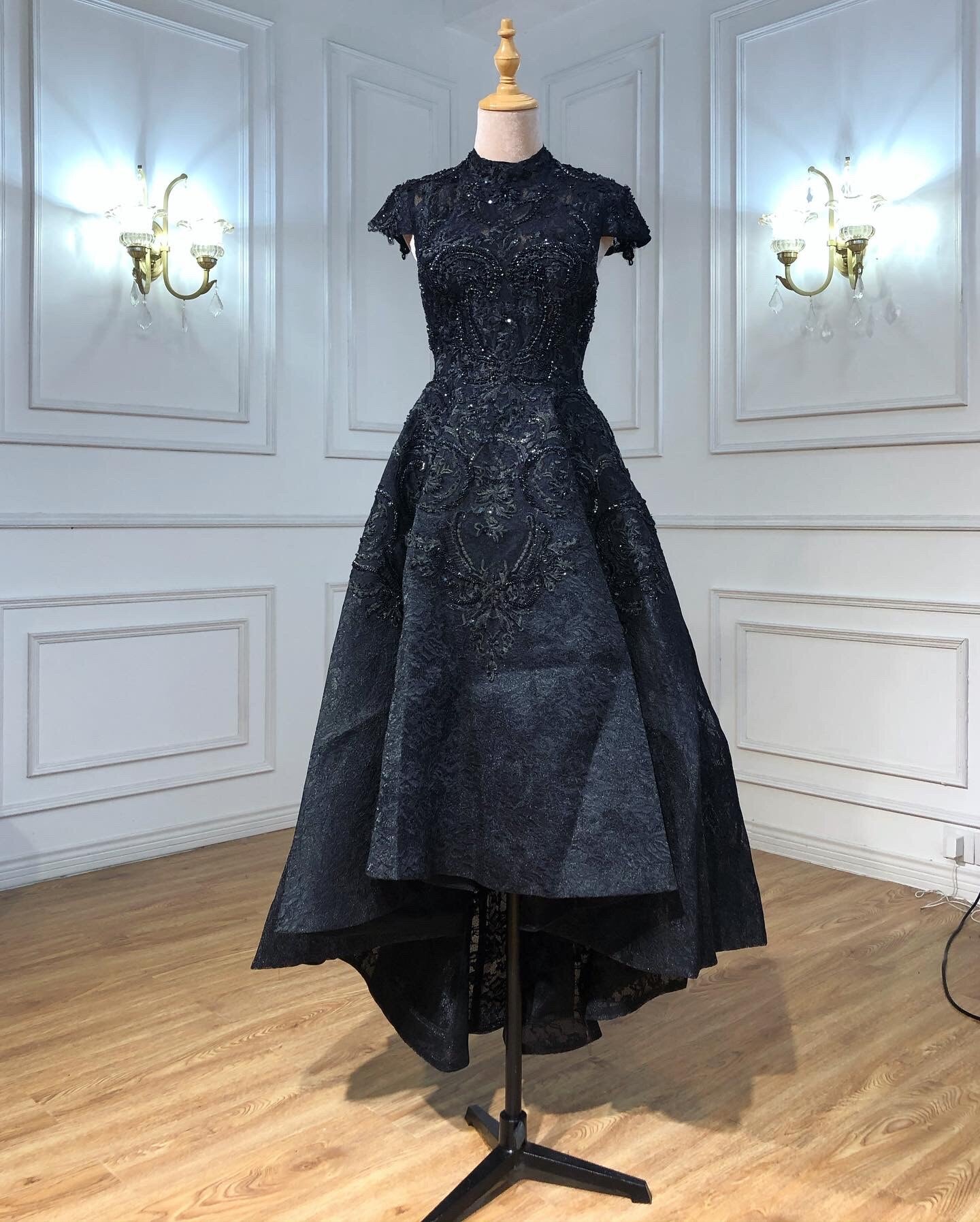 Vestido de noche rojo asimétrico de lujo con encaje, sin mangas, sexy, con cuentas y cristales, LA70227