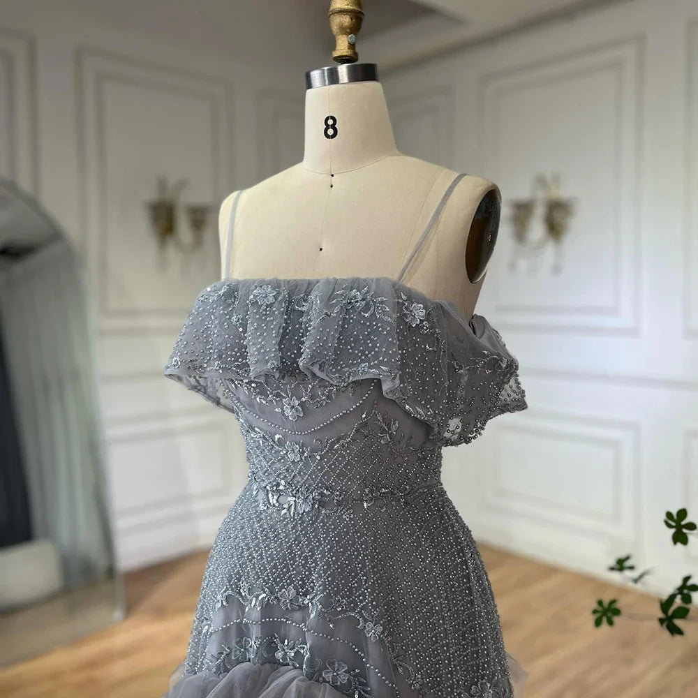 Luxuriöses schulterfreies Dubai-Abendkleid in Silbergrau LA72762