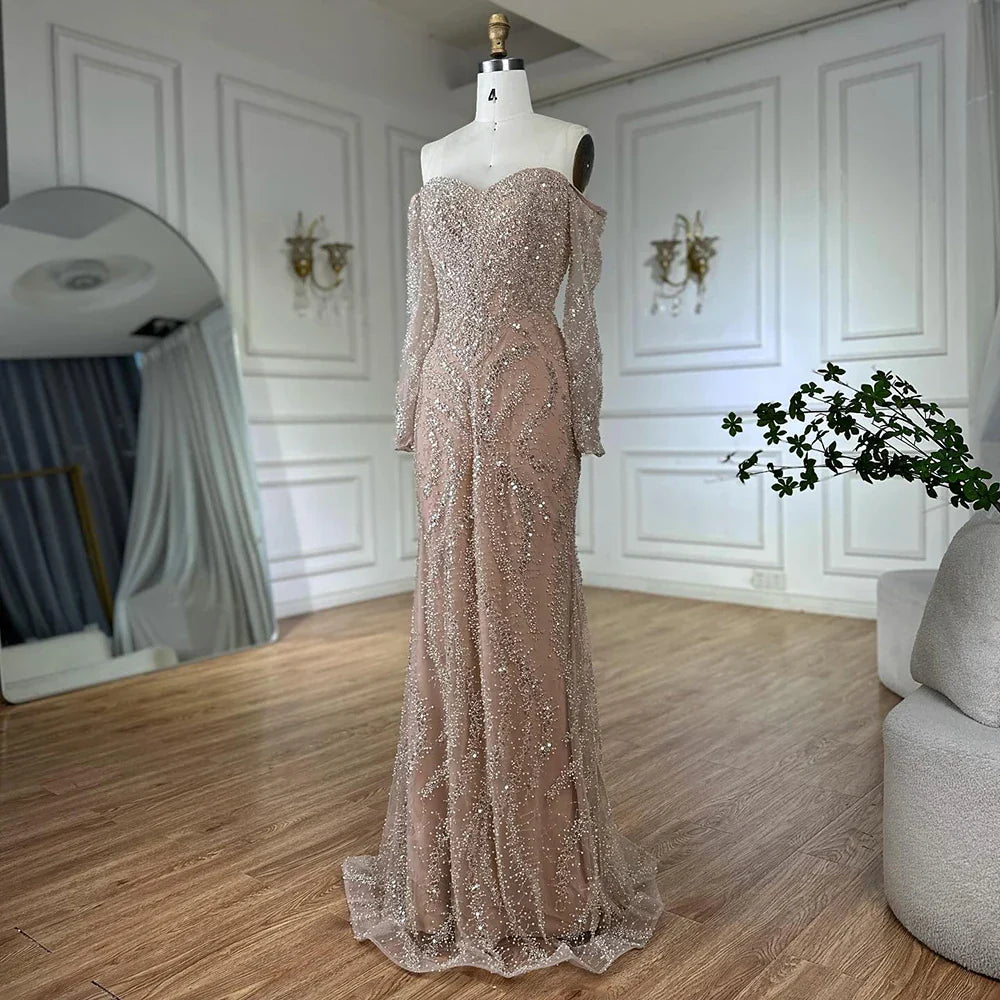 Luxuriöses Abendkleid mit Perlenbesatz, schulterfreien langen Ärmeln und funkelnden Pailletten LA72824A