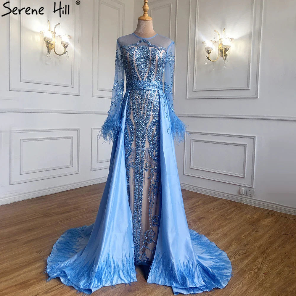 Vestidos de noche de lujo estilo sirena de Dubái, con plumas y cuentas azules de manga larga, 2025 LA60932