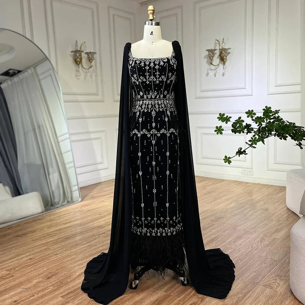 Vestido de noche color caramelo, sirena, largo hasta los tobillos, con cuentas y plumas LA71492B