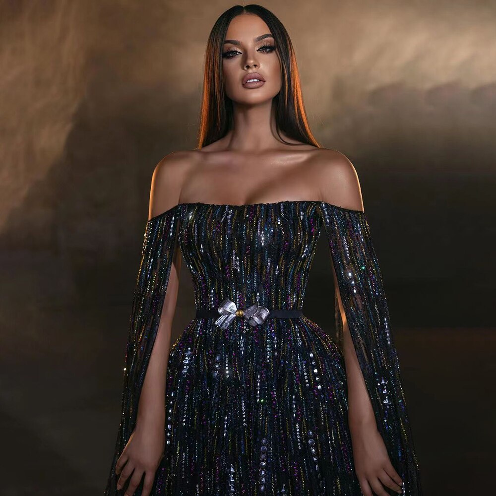 Vestido de noche negro de corte A, sexy, sin tirantes, con mangas estilo capa y cuentas de cristal de lujo para mujer, para fiesta 2025 LA71824