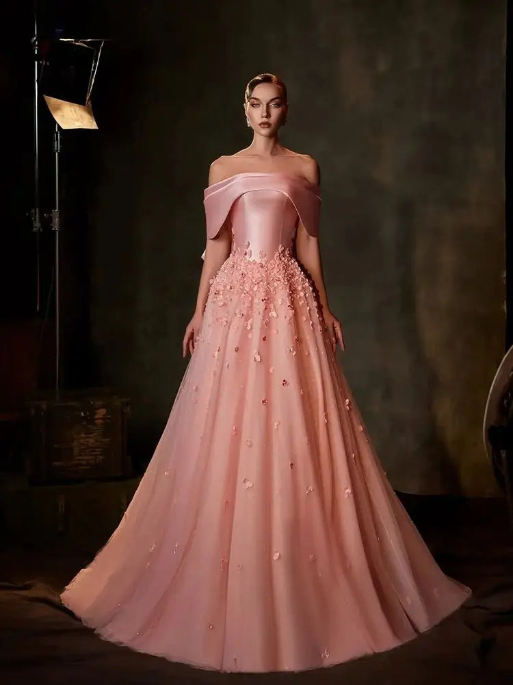 Vestido de noche Arabia Peach 2025, corte A, de satén con apliques y hombros descubiertos para ocasiones formales LA72830