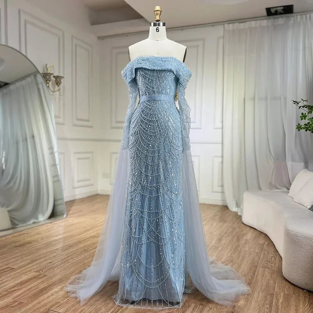 Vestido de noche sirena azul claro con hombros descubiertos y sobrefalda desmontable, Dubái LA72254