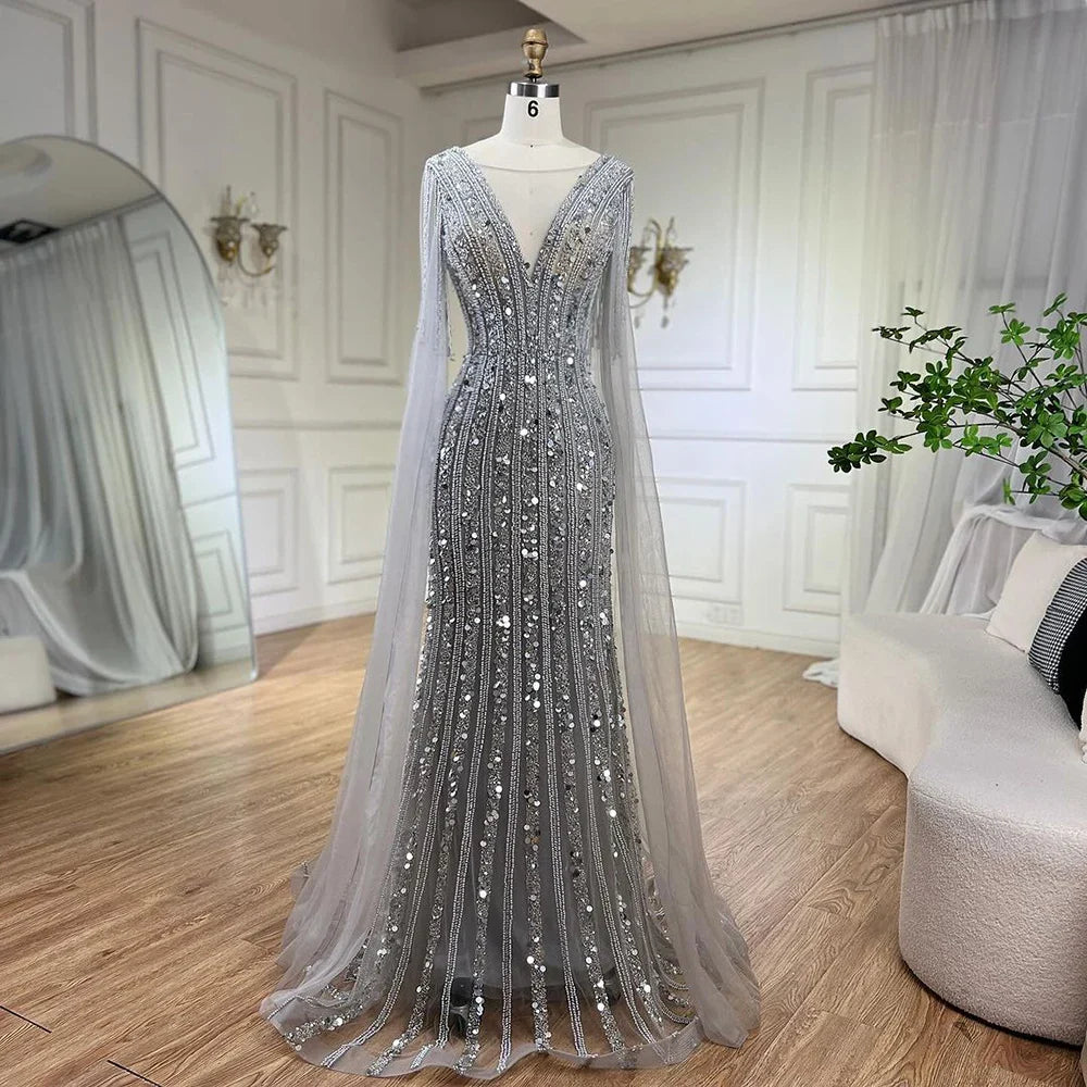 Elegante vestido de noche árabe de sirena gris con mangas estilo capa y cuentas de lujo para mujer, ideal para bodas y fiestas 2025 LA72289