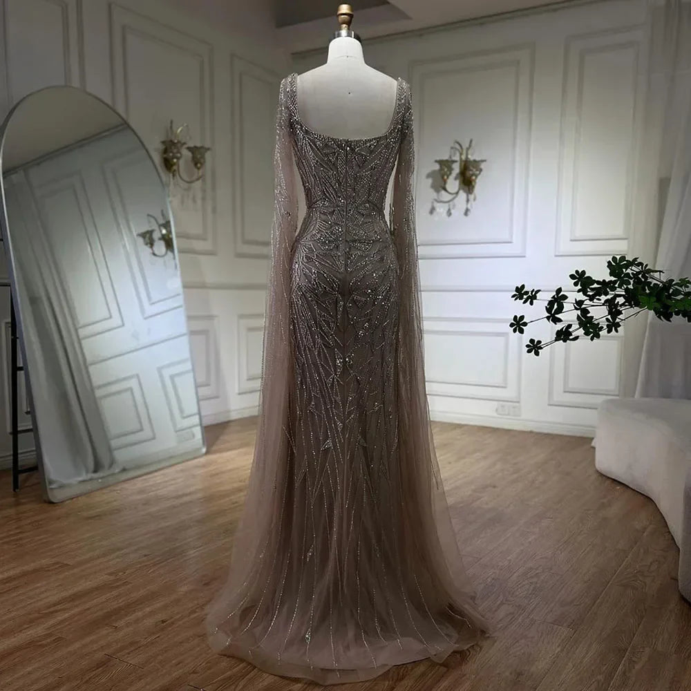 Vestidos de noche de lujo en rosa nude con mangas estilo capa LA72261
