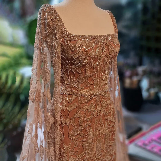 Vestidos de noche de lujo en rosa nude con mangas estilo capa LA72261
