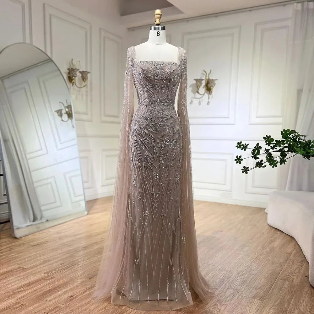 Vestidos de noche de lujo en rosa nude con mangas estilo capa LA72261