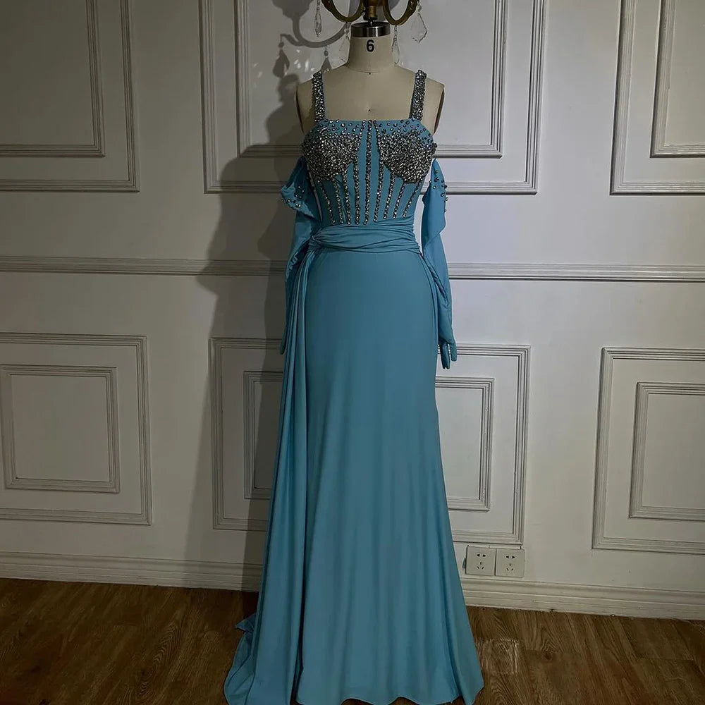 Vestido de noche de lujo de Dubái 2025, azul, con abertura alta, corte sirena, tirantes finos y guantes, ideal para bodas LA72366