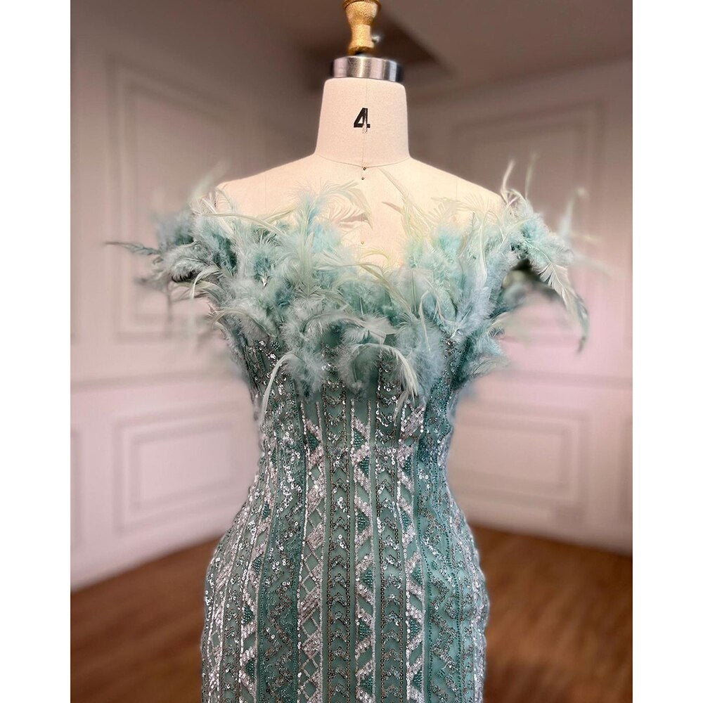 Vestidos de noche de sirena sexys con plumas de cristal de lujo de Dubái Mint, vestidos formales para mujer, fiesta de bodas 2025 LA72095