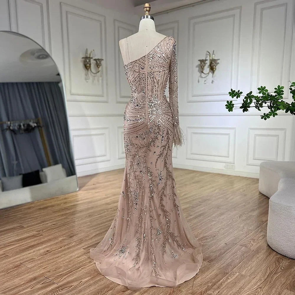 Vestido de noche estilo sirena con abertura y plumas, de lujo, color nude, de Dubái, con un solo hombro, para mujer, vestido de fiesta LA72353
