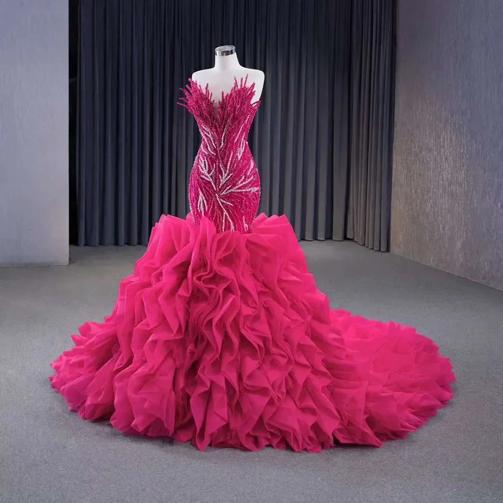 Vestido de novia fucsia sin tirantes, con encaje, perlas y cuentas, de lujo, corte sirena, 2025, alta gama, hecho a medida, HM231040