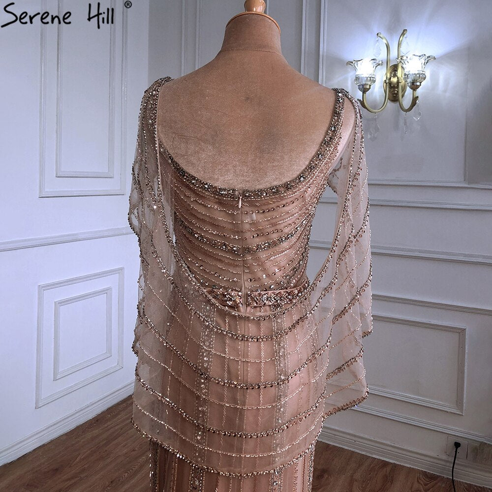 Luxuriöses Champagner-Dubai-Meerjungfrauen-Abendkleid mit Cape LA70910