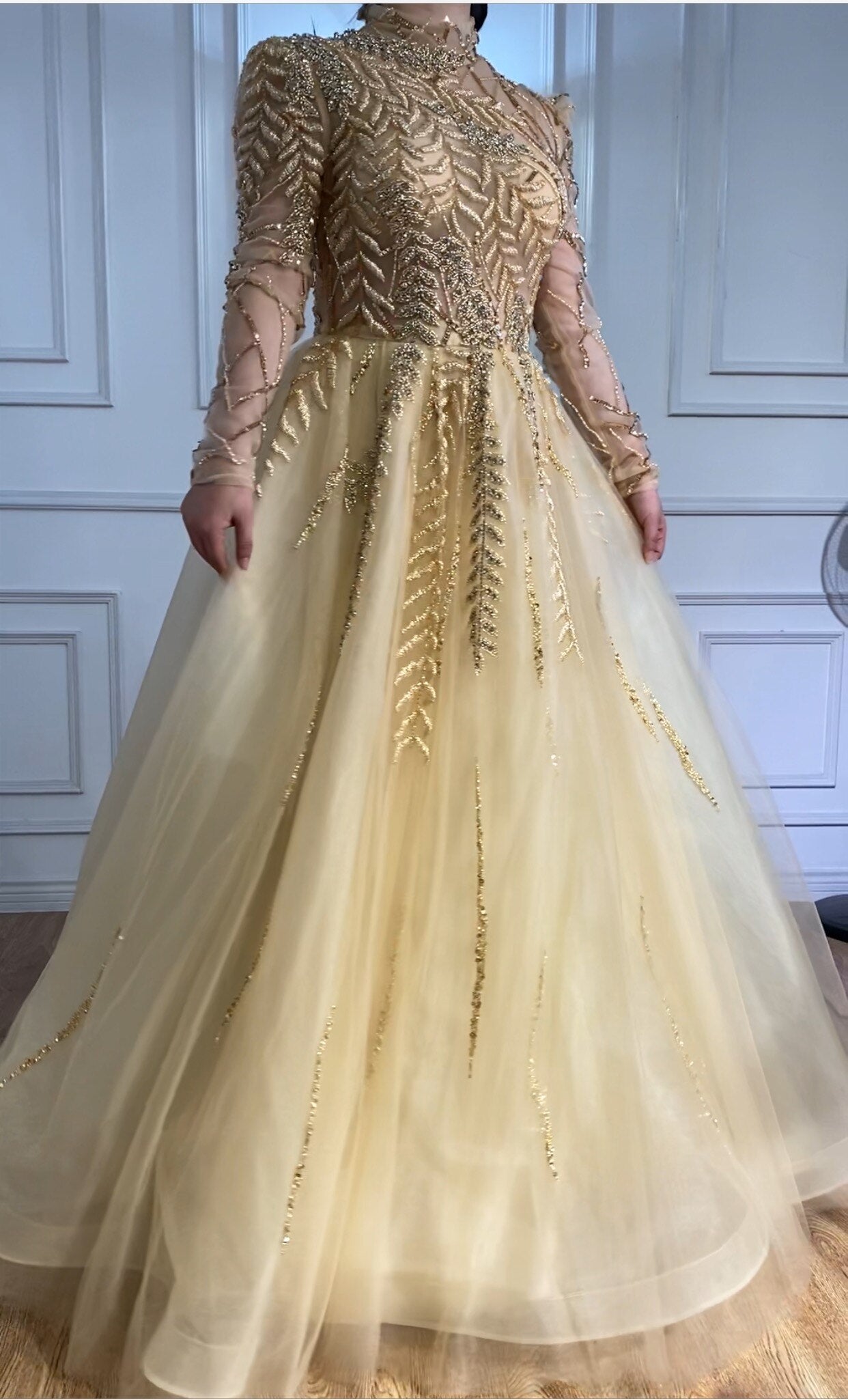 Muslim Gold Luxury Ball Gowns Evening Dress 2025 Long Sleeves Beading Women For Women Party LA71013