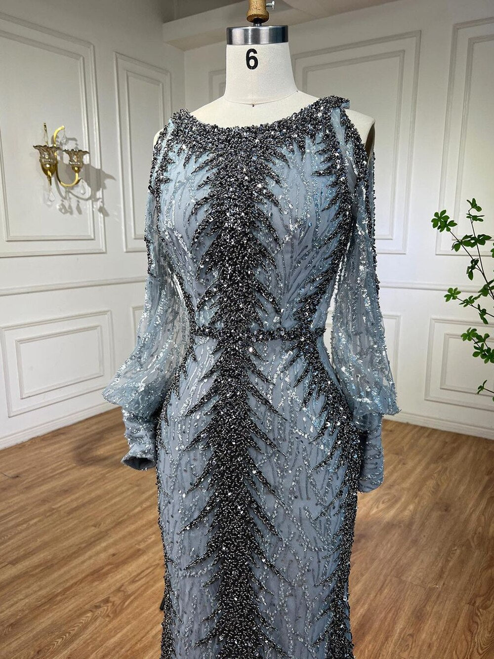 Nude O-neck Long Sleeves Cold Shoulder Evening Dresses Mermaid Beaded Party Gowns For Women LA72008