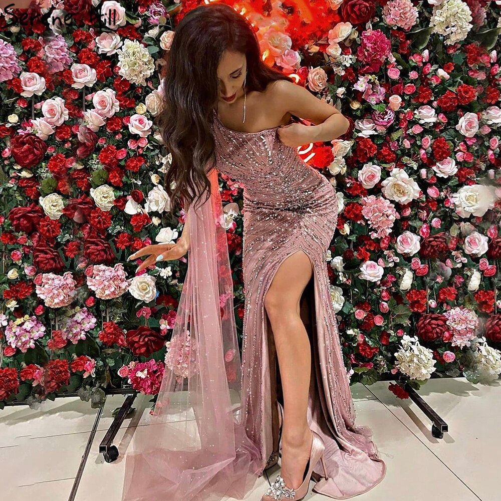 Pink Mermaid Split Evening Dresses Gowns 2025 One Shoulder Elegant Cape Sleeve For Women Party LA71195