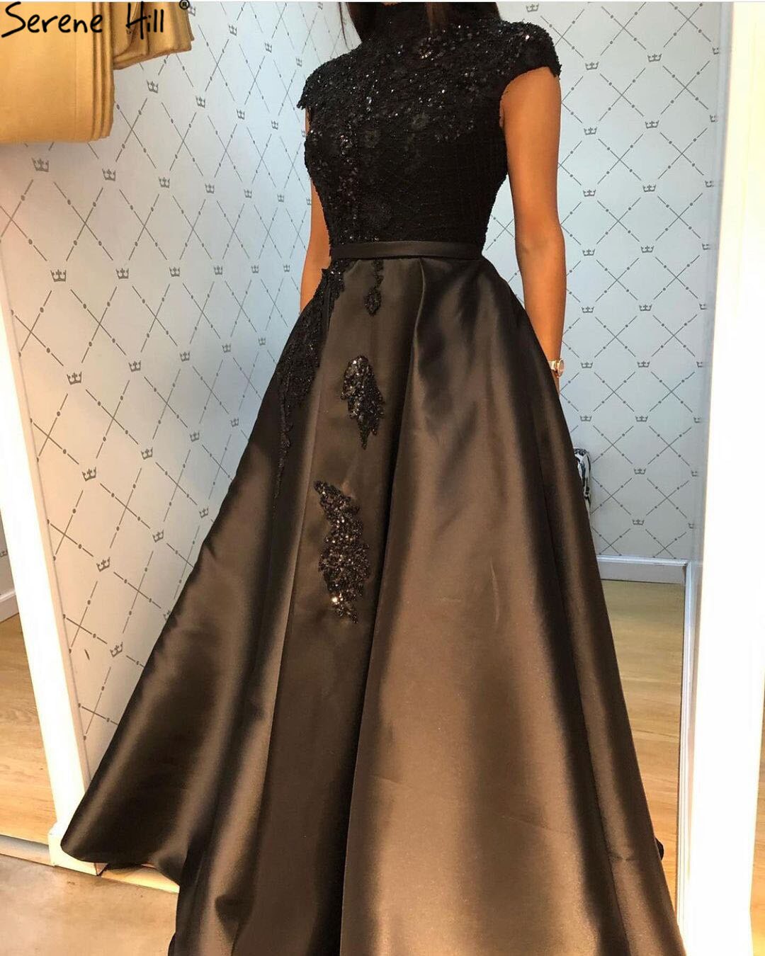 Satin Green A-Line Beading Evening Gowns 2025 Dubai High Collar Cap Sleeves Formal Dress Design LA70761