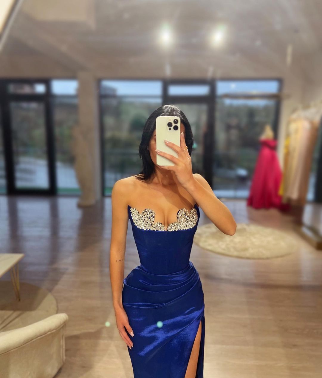 Sexy langes königsblaues säulenförmiges ärmelloses Strass-Ballkleid mit Schlitz