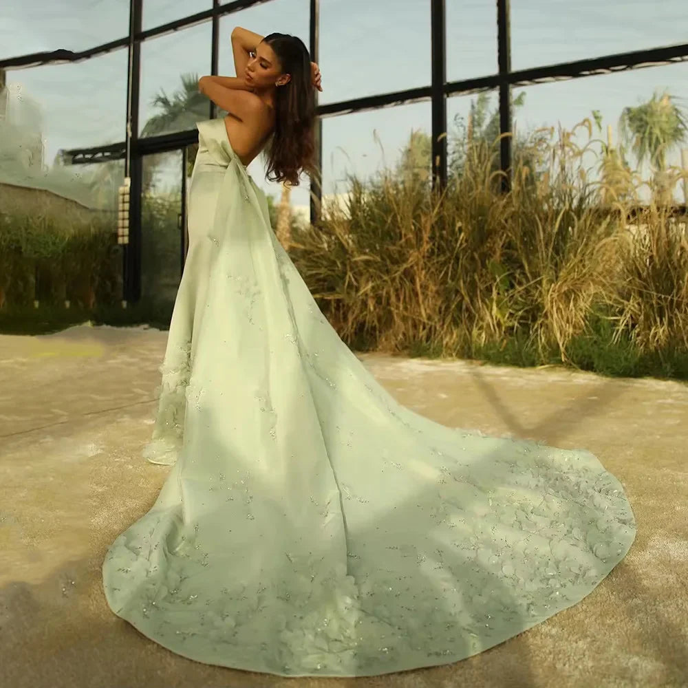 Luxuriöses 3D-Blätter-Salbeigrün-Dubai-Abendkleid mit Cape LA72724