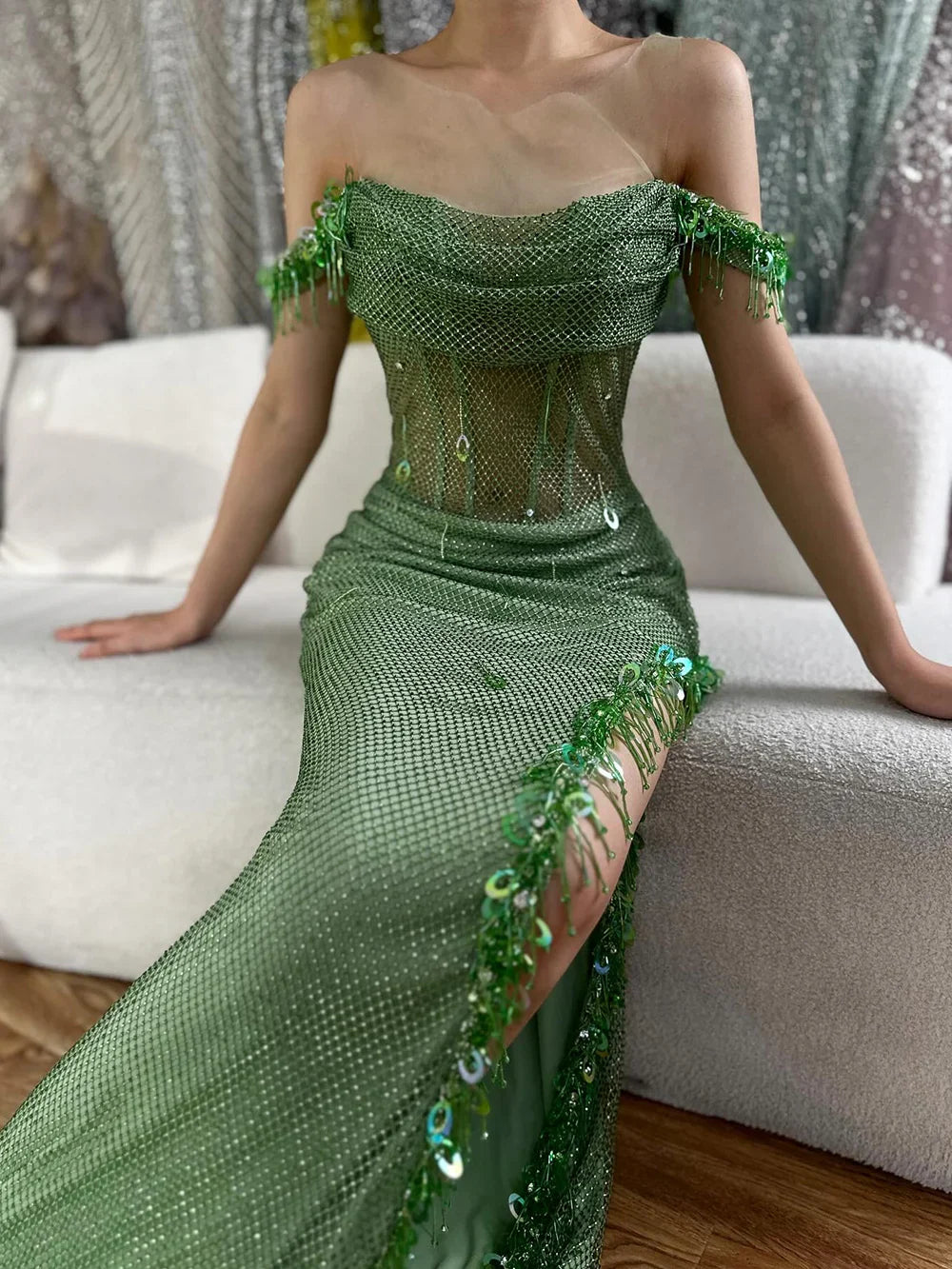 Vestido de noche árabe saudí con borlas de cristal verde, corte alto, para mujer, para fiesta de boda, 2025, LA72490