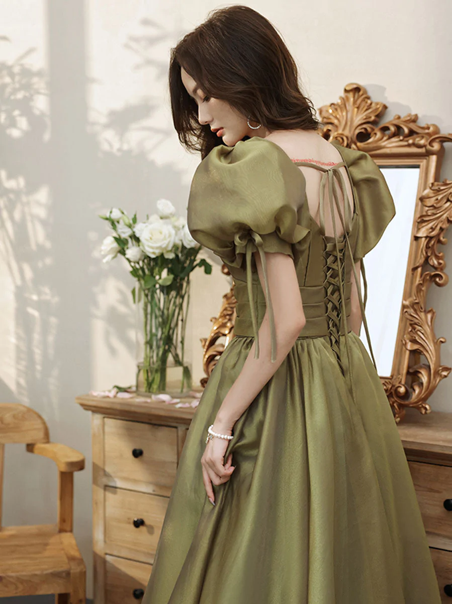 Einfaches grünes langes Ballkleid aus Tüll mit V-Ausschnitt, grüne Abendkleider Y1872