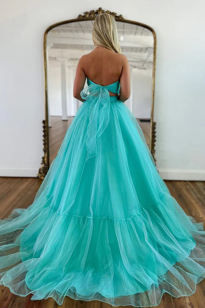 Vestido largo formal de tul verde menta con hombros descubiertos y corte A PSK452