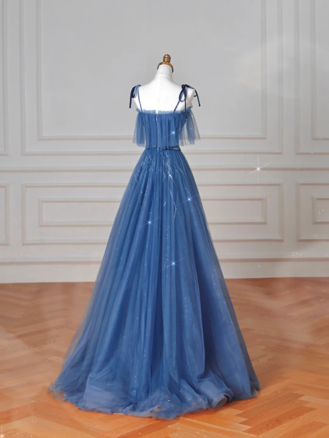 Hübsches blaues Spaghettiträger-Tüll-Pailletten-A-Linien-Ballkleid Abendkleid Y8634