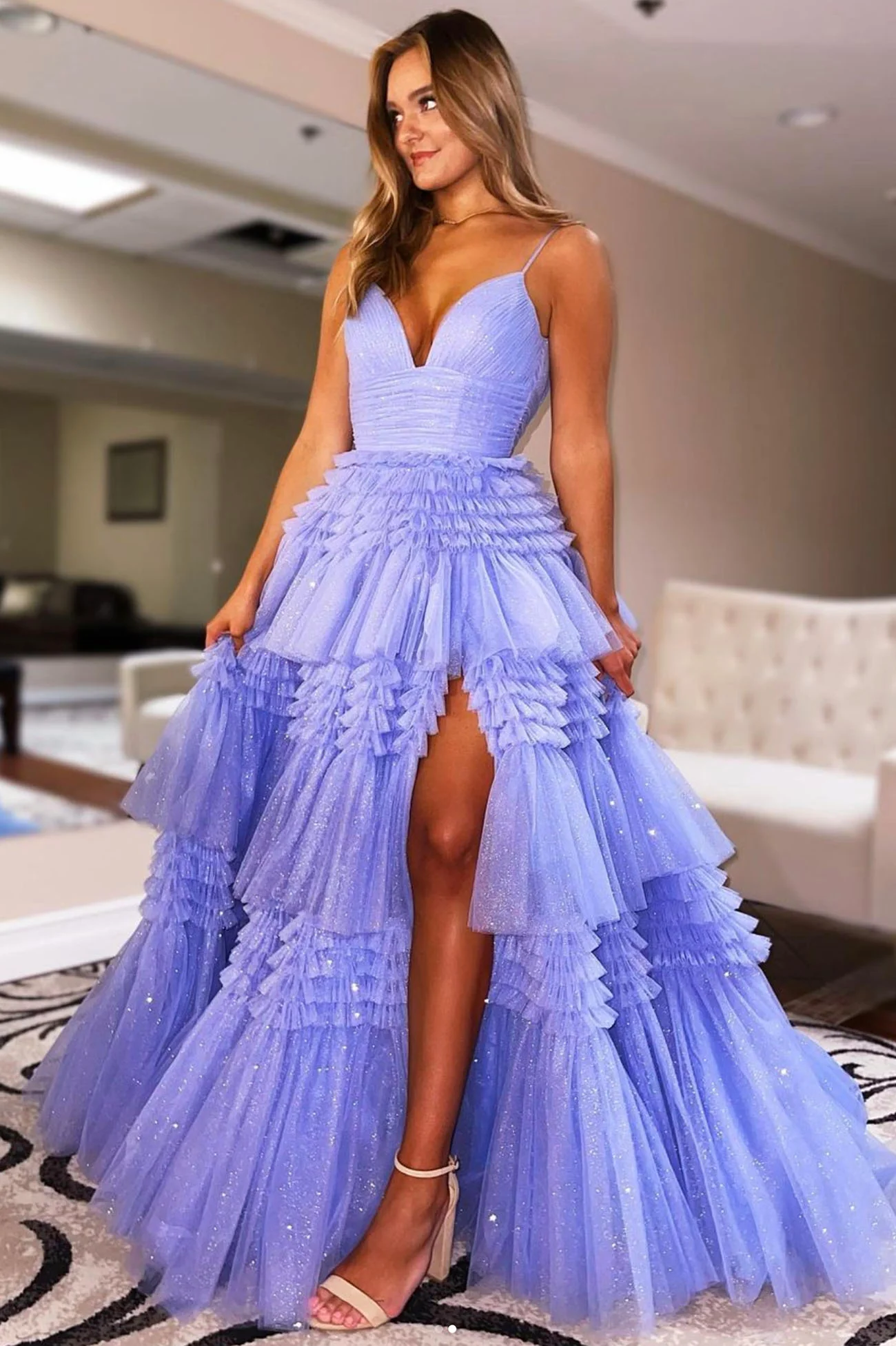 Lila Tüll Langes A-Linien Ballkleid, V-Ausschnitt Abendkleid mit Schlitz Y1687