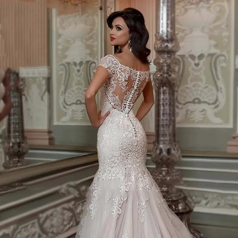Luxury Mermaid Wedding Dress Short Sleeves Lace Appliques Elegant Boat Neck Bride Gown Illusion Backless Button Train-payinti