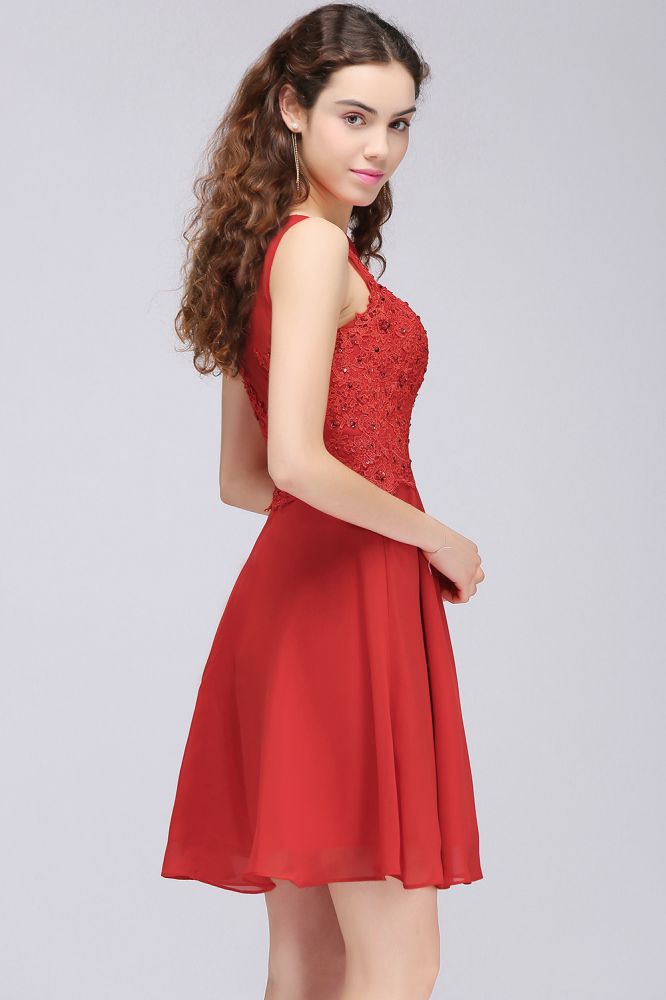 Vestidos de fiesta cortos de gasa roja con corte en A y apliques de encaje