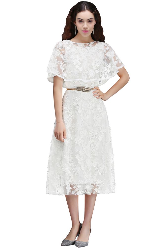 Vestido de fiesta corto de encaje con cristales y corte en A