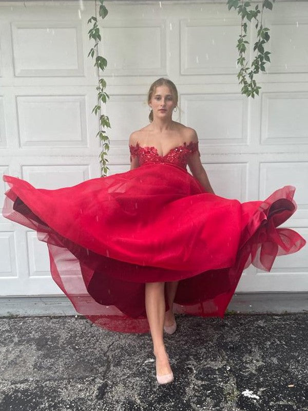 A-Linie/Elegant Off-the-Shoulder Tüll Applikationen Ärmellos Bodenlang Ballkleider