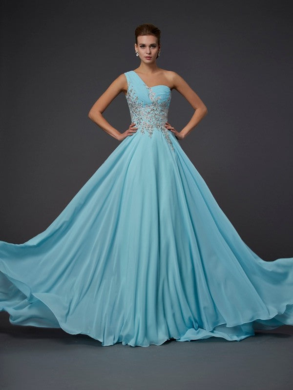 Elegante vestido de fiesta largo de gasa con volantes, sin mangas y un solo hombro