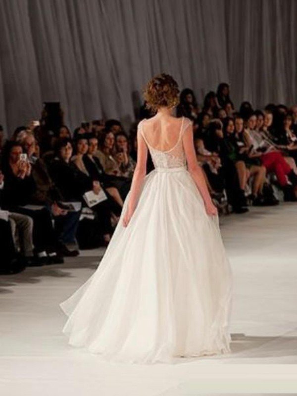 Vestidos de fiesta elegantes de organza con corte A/escote redondo, sin mangas, mangas cortas y hasta el suelo