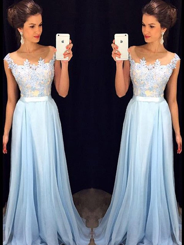 Vestidos de fiesta elegantes de gasa con apliques y cuello transparente sin mangas y corte A